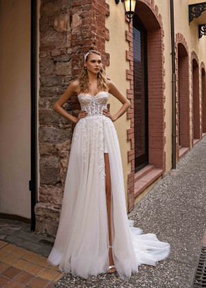 Strapless Beaded Ivory Lace Tulle Slit Sexy Wedding Dress